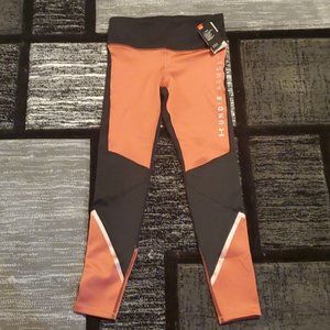 NWOT Under Armour Cold Gear compression leggings